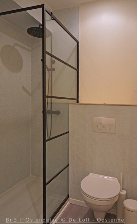 Badkamer_-douche_Airbnb2 Badkamer_-douche_Airbnb2