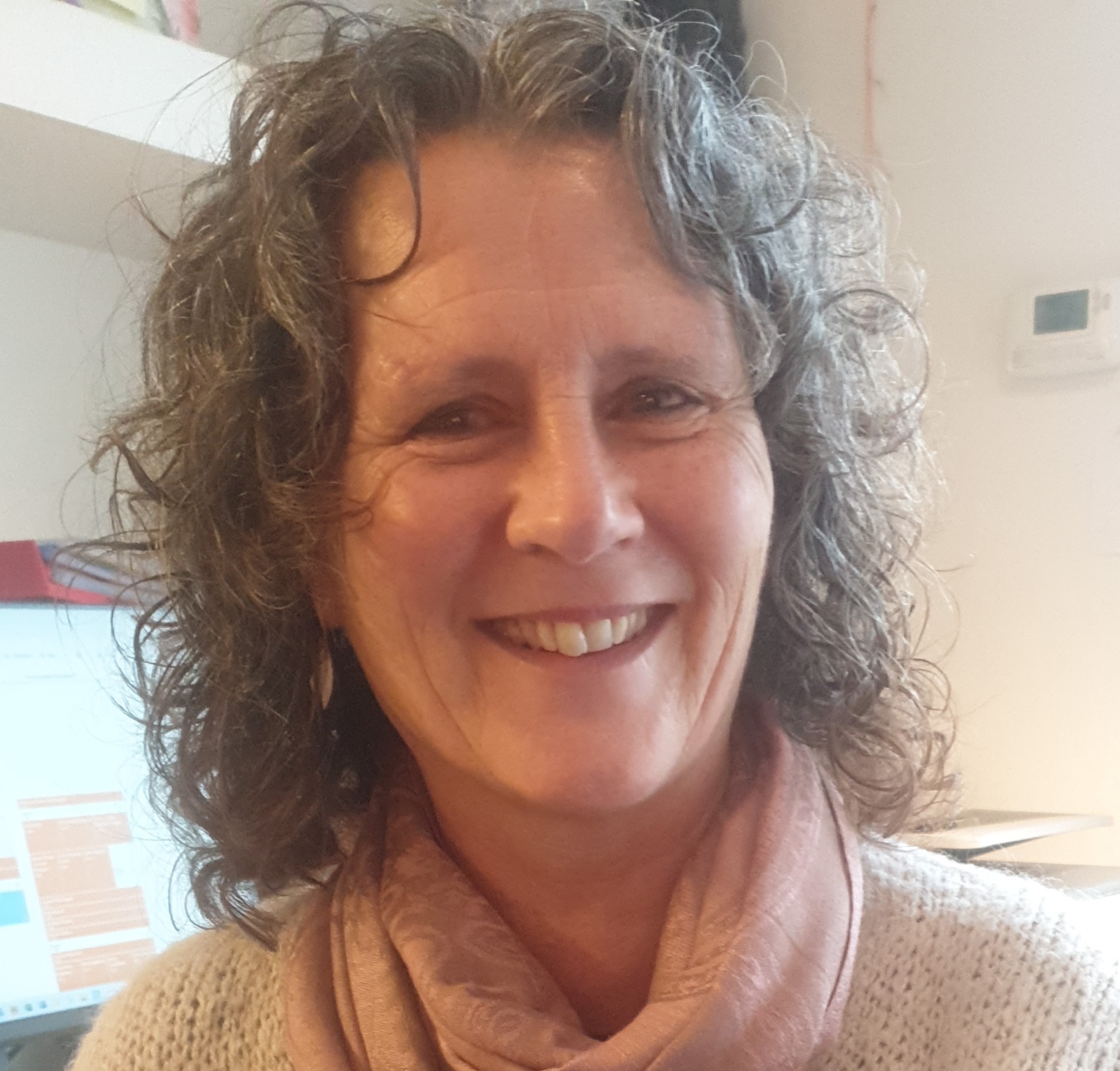 Kathy Dergeloo