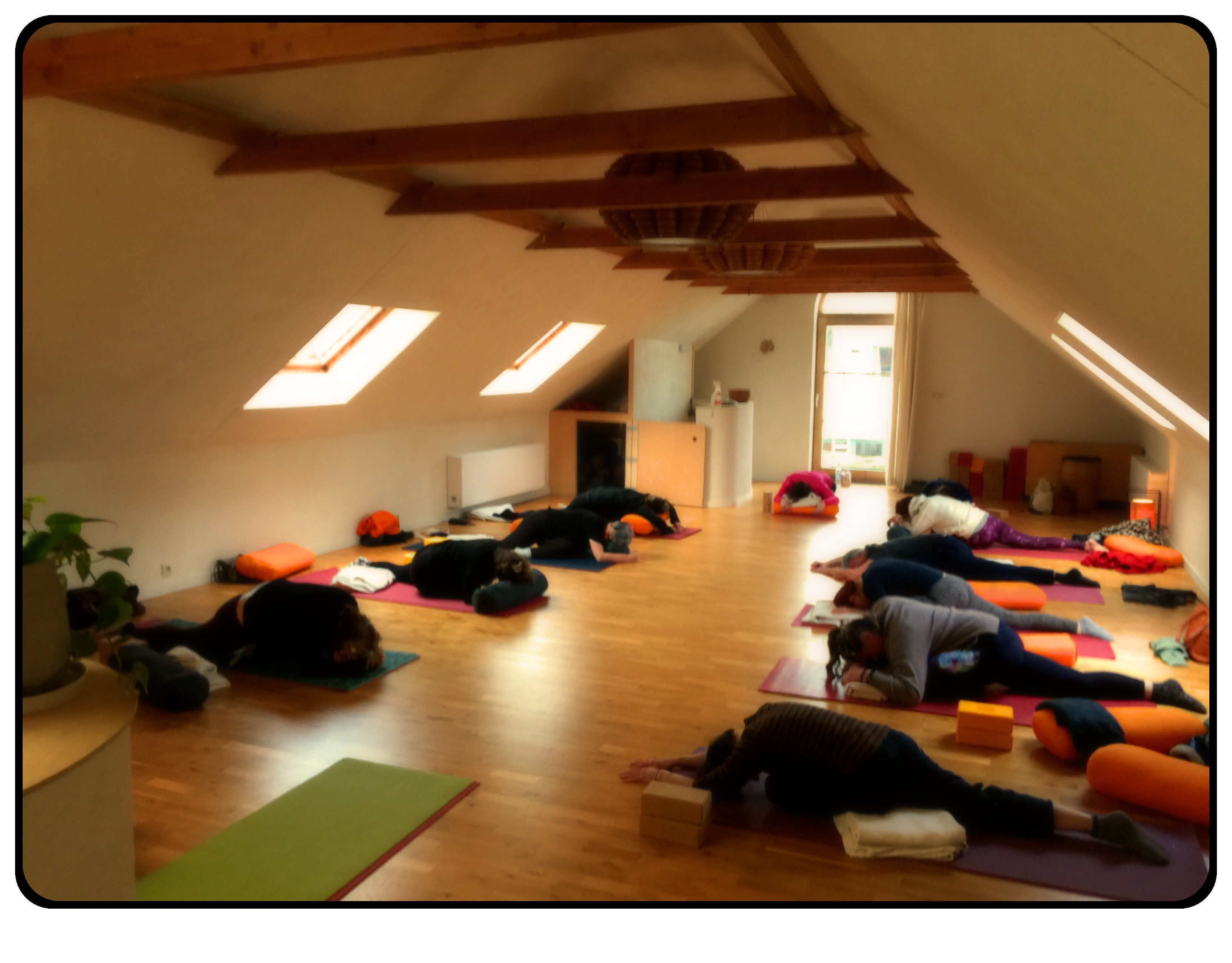 yin yoga Isabelle Schotte de Loft oostende